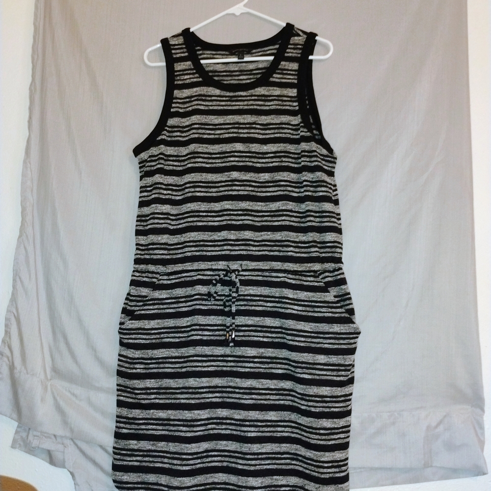 Banana Republic Black and Gray Striped Sleeveless Dress Size L